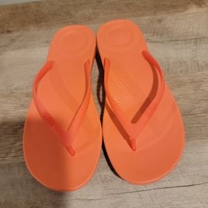 Fitflop iQushion Flip Flops Size 7